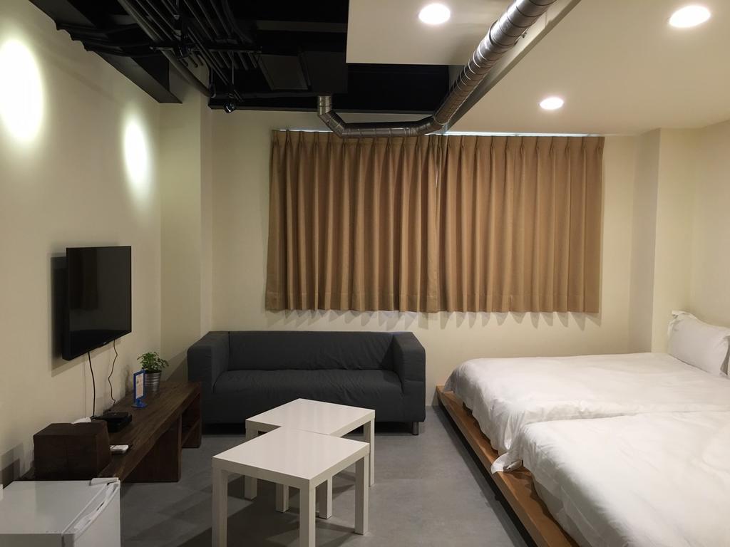 Sunlife X Sunshine Inn Цаотун Экстерьер фото